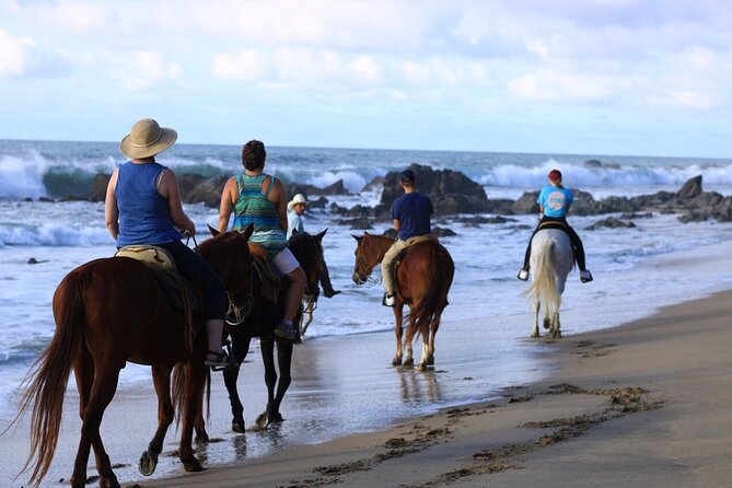 Horseback Riding in Sayulita Through Jungle Trails to the Beach - Photo moments and the photographer follow-along