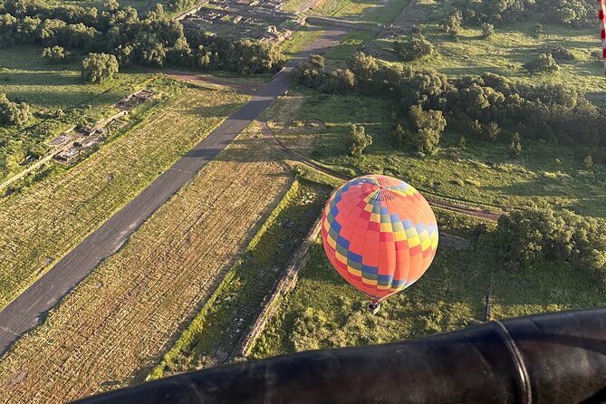 Hot Air Balloon Flight with Cave Breakfast - Getting back to CDMX around 11:00 am, or returning on your own