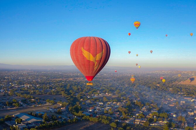 Hot Air Balloon Ride Over Teotihuacán Pyramids from Mexico City - Check-in at Von Navi: coffee, snacks, and flight-ready vibes