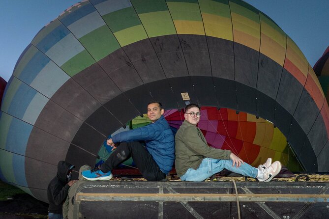 Hot air balloon ride with breakfast in Cueva from CDMX - Breakfast in a natural cave: the option that can change the vibe