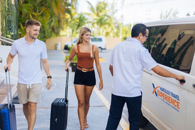 Huatulco Airport: Shared Transfer to/from Huatulco Hotels - Airport meet up: spotting your driver in seconds