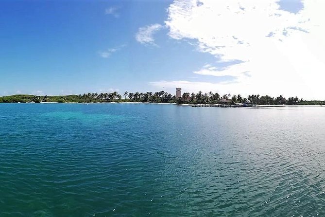 Isla Contoy Eco Adventure - Crew and safety: friendly energy, but listen closely to the rules