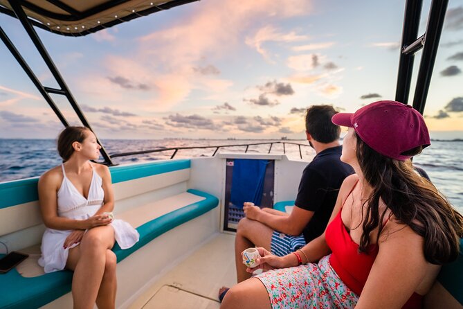 Isla Mujeres, Cancún Private Sunset Trip - Pickup from Cancun hotels, plus the Isla Mujeres meeting point reality