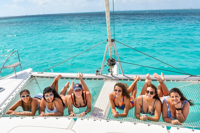Isla Mujeres Catamaran Tour with Snorkel, Open bar and Transport - Buffet lunch: decent fuel, not a food tour