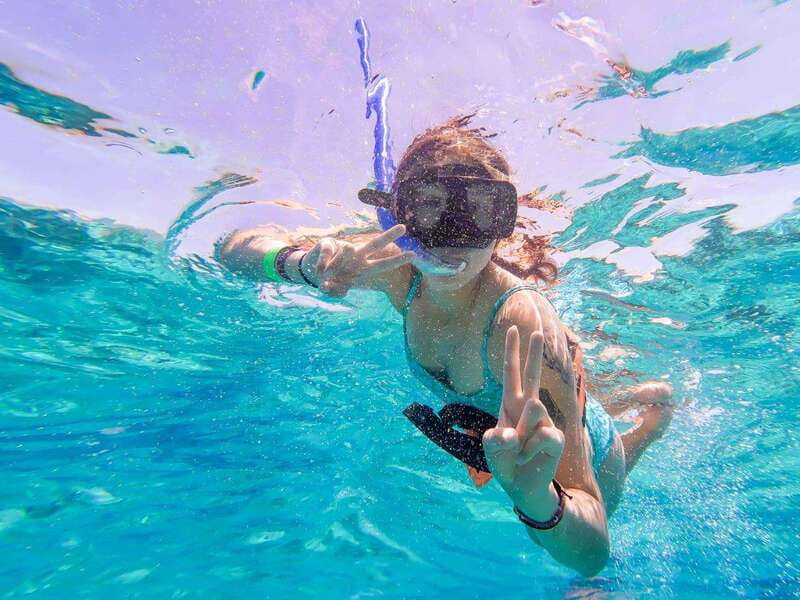 Isla Mujeres: Catamaran with Open Bar, Snorkeling and Lunch - Who This Tour Suits Best (and Who Should Rethink It)