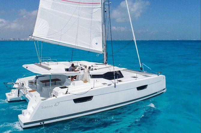 Isla Mujeres Cruise with Beach Club, Snorkel, Lunch and Open Bar - Lunch and Drinks: Open Bar, Buffet Lunch, and Beach-Club Upgrades