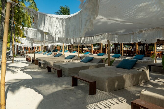 Isla Mujeres Platinum by Albatros Catamarans - Isla Mujeres free time: strolling downtown, shopping crafts, and optional golf carts