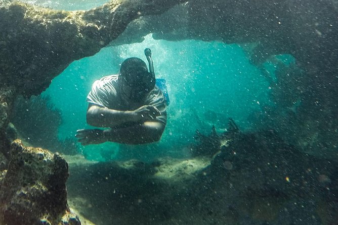 Isla Mujeres Snorkeling Tour Adventure - Three snorkeling stops that actually change the scenery