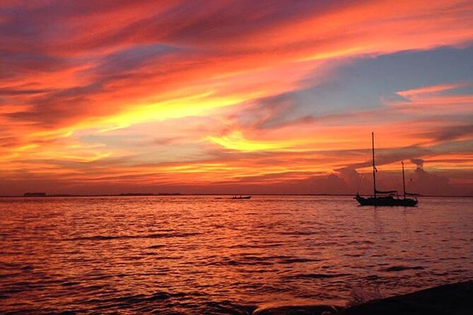 Isla Mujeres Sunset Cruise and Tour from Cancun - A 4-hour Cancun to Isla Mujeres sunset plan that actually feels easy