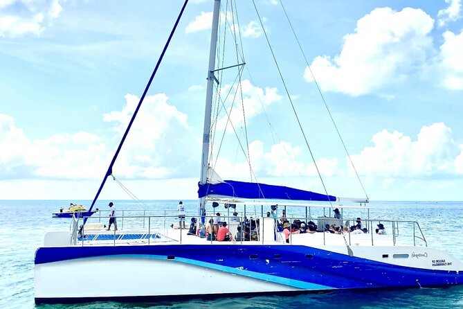 Isla Mujeres Unlimited! Fun & Party with transportation - Price and the $20 dock tax: what you should budget