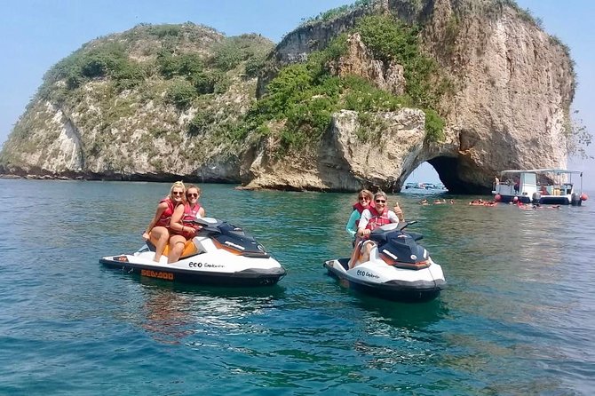 Jet Ski Safari in Puerto Vallarta - Los Arcos National Park: close enough for pictures, not inside on jet skis