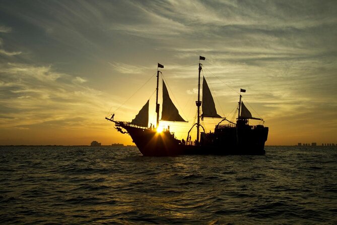 Jolly Roger Pirate Show and Dinner in Cancun - Key Highlights I’d Plan Around