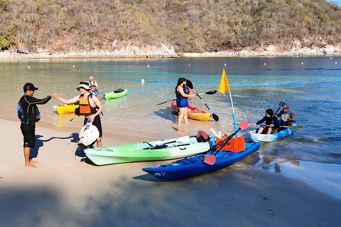 Kayak Huatulco Sunrise - Getting there early: pickup timing and how the day starts