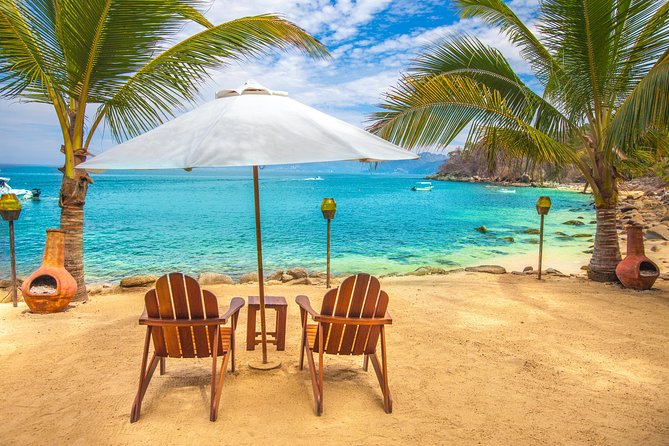 Las Caletas Beach & Adventure Park with buffet lunch and open bar - On arrival at Las Caletas: pick your first activity fast