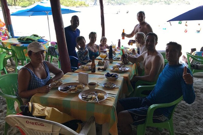 Las Gatas Kayaking and Snorkeling Tour - The morning logistics that keep it low-stress