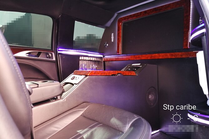 Lincoln Strecth Limousine with Wi Fi on board - Inside the Lincoln Stretch Limousine: comfort, Wi-Fi, and real ride perks