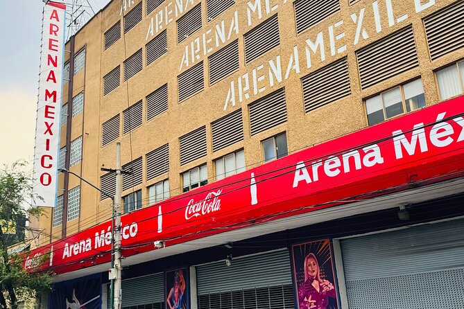 Live Wrestling from the Best Area of the Arena Mexico - Getting your tickets and settling in without fuss