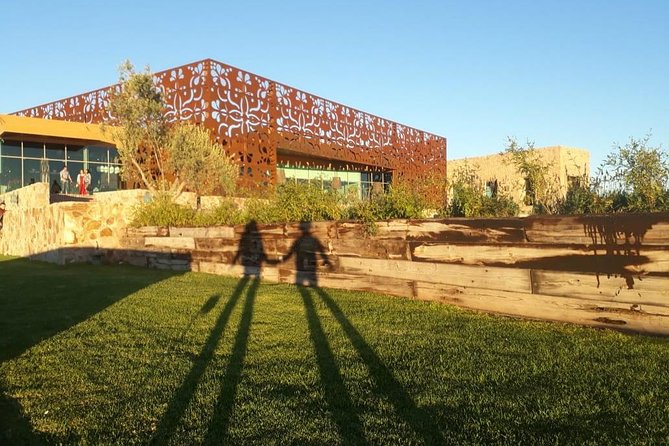 Local Vineyard Tour & Wine Tasting at the Independence Valley - Wine Tasting Packages and Pairings: What You’ll Actually Taste