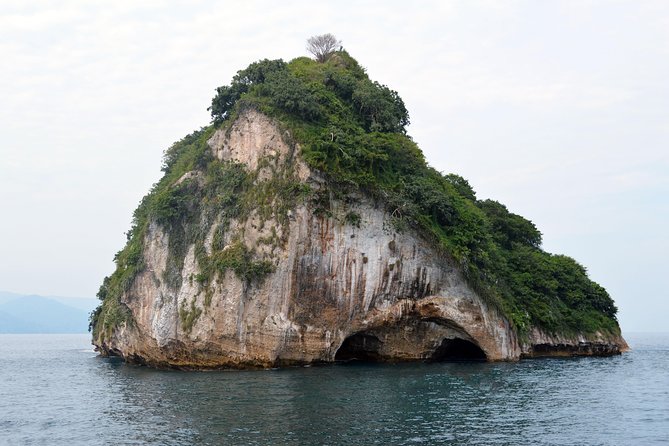 Los Arcos, Animas and Quimixto Snorkel Cruise in Puerto Vallarta All Inclusive - Breakfast, Lunch, and the Real Meaning of All-Inclusive Here