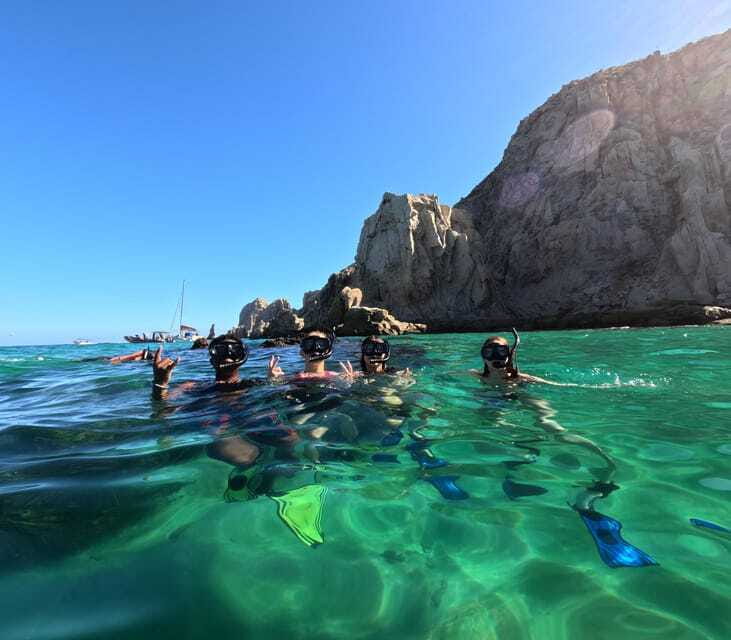 Los Cabos Arch & Lover’s Beach Tour + Snorkeling Tour - The Arch of Cabo San Lucas photo stop: how the team makes it easy