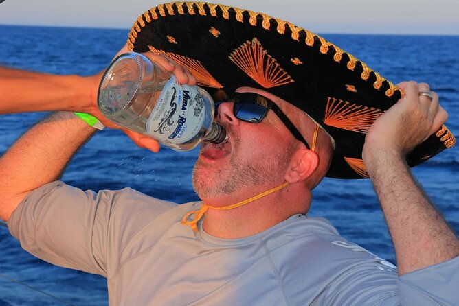 Los Cabos Catamaran Cruise with Open Bar & Light Snack - Why the crew and timing matter more than the brochure