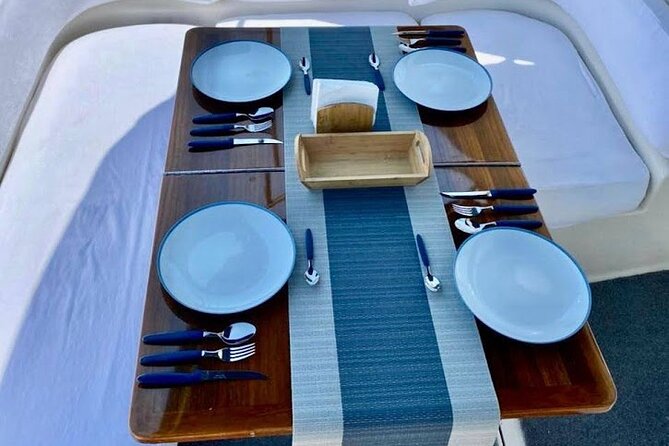 Los Cabos Yacht Adventure - Arch, Snorkel, Lunch, Drinks 1-18ppl - Choosing your water time: snorkel, paddle board, or the floating mat
