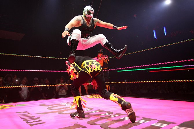 Lucha Libre Tickets & Tacos & Beer & Mezcal - BEST NIGHT EVER! - Where the night starts in Roma Norte, then shifts with the day