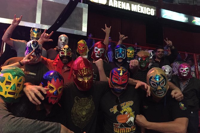 Lucha Libre Tour and Mezcal Tasting in Mexico City - Walking to Arena México: small effort, big payoff