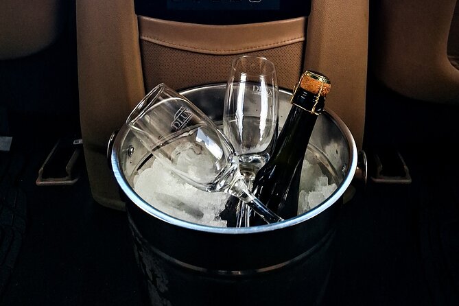 Luxury one way transfer to Tulum from Cancun airport - Email confirmation and the mobile ticket flow, in plain language