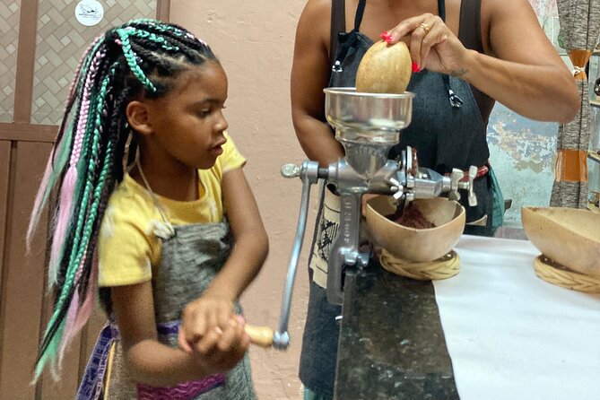 Make Your Own Chocolate with Oaxacan Tradition Private Class - Peeling Cacao by Hand: A Ritual, Not a Chore