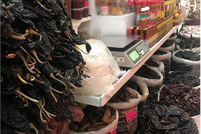 Mastering Mexican Salsas Cooking Class and Market Tour - What to wear and bring so you feel comfortable
