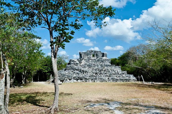 Mayan Ruins and Beach Time - A smart 5-hour mix of Mayan ruins and shoreline time
