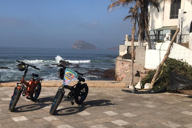 Mazatlan Smart Bike Tour - Stop-by-Stop: Punta de Clavadistas to El Mirador Views