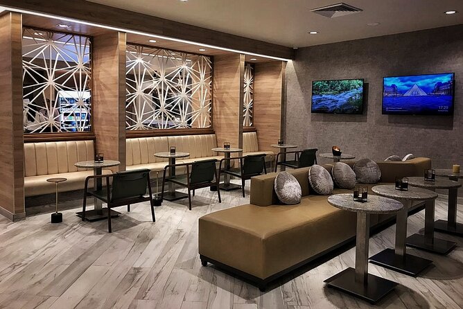 Mera VIP Lounge at Cancun International Airport - Wi-Fi, charging, and phone calls, so you do not lose time
