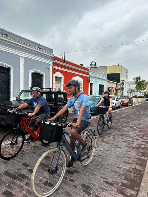 Mérida: The E-bike tour with history and culture - The farthest old neighborhood south, cobblestones, and the satisfying return
