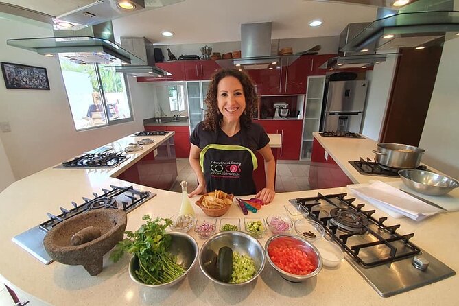 Mexican Cooking Class 1 or 3 Courses Tequila and Mezcal Tasting - Drinks, dining, and the vibe: wine or beer while you eat