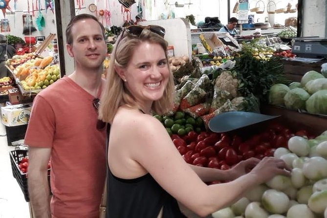 Mexican Cooking Class & Cocktails in Mexico City - Where the experience really starts: Bucareli 165 and a home-kitchen flow