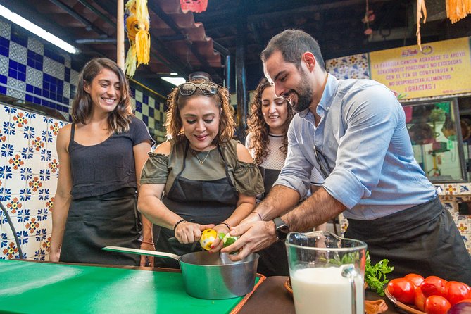 Mexican Cooking Class with fresh Local Market ingredients selection and transpor - Mercado 23 market walk: where your lunch starts
