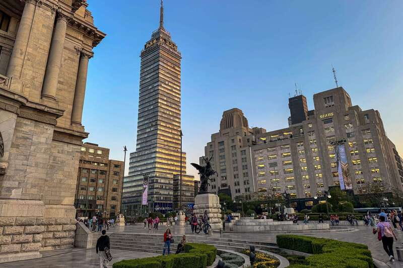 Mexico City at Night Walking tour with optional Torre Latino - What to Wear and Bring for a 2-Hour Night Route