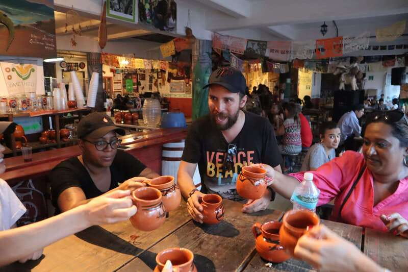 Mexico City: City Highlights Cable Car Ride w/ Taco & Tour - The Local Market Taco and the Airplane Library Utopia Stop