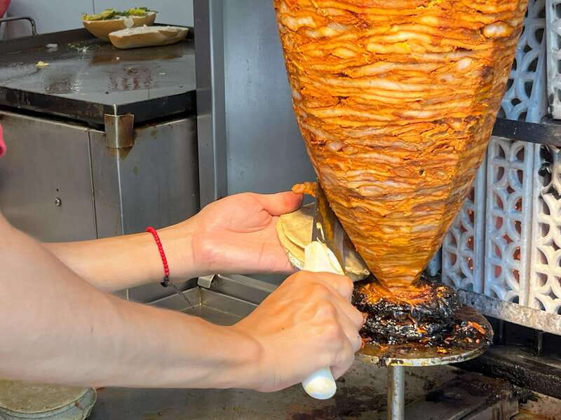Mexico City: Coyoacan Tacos Food Tour & Optional Frida Kahlo - Food Value: Eight Tastings Plus Drinks in 3 to 4.5 Hours