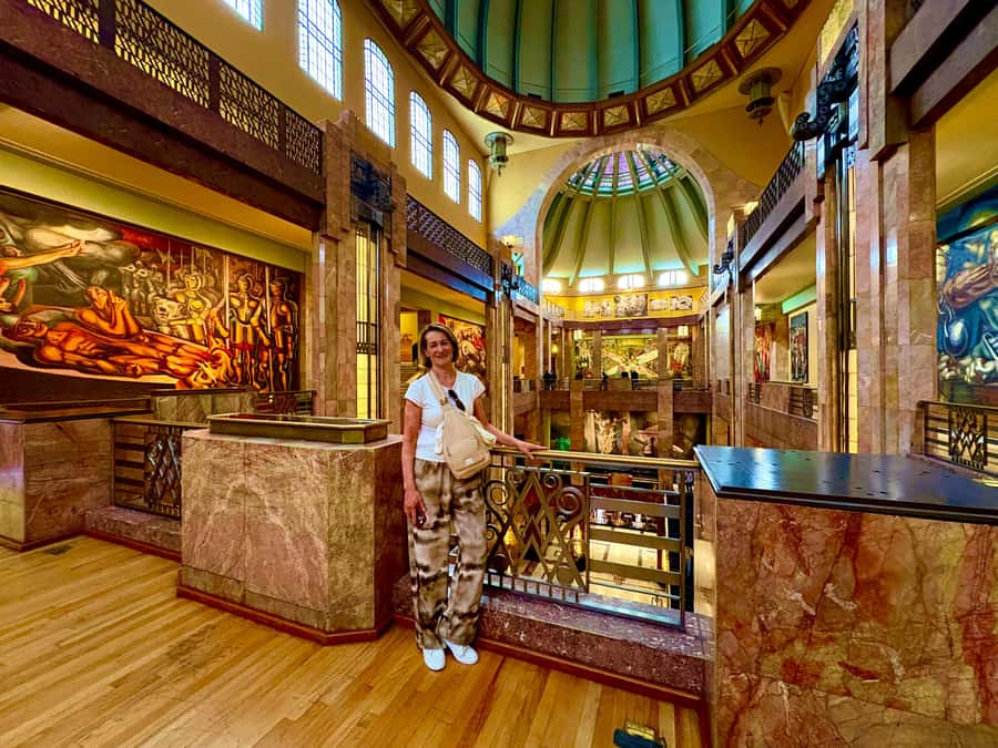 Mexico City: Diego Rivera's Murals Guided Walking Tour - Price, timing, and what you really get for $78