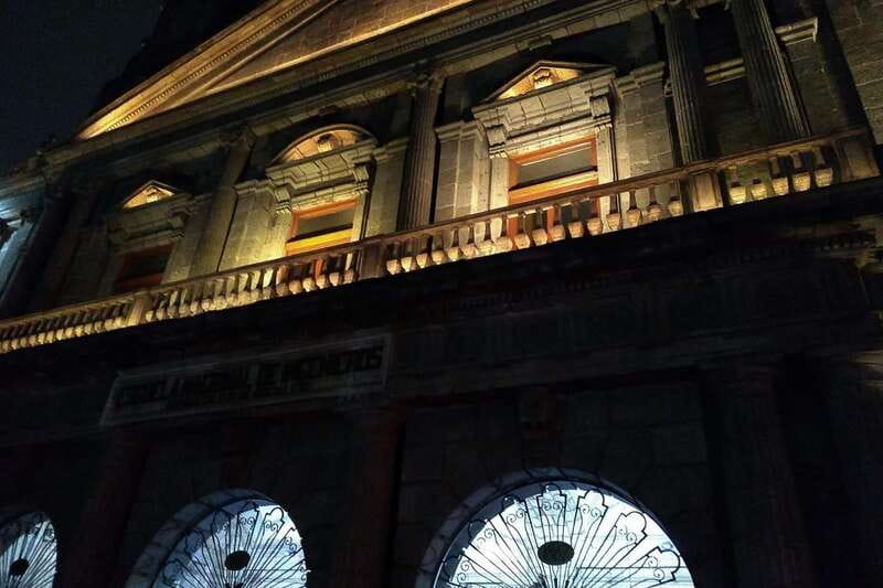 Mexico City: Double Decker Bus Night Tour - Your Night Stops: Angel of Independence, Fine Arts, Roma and More