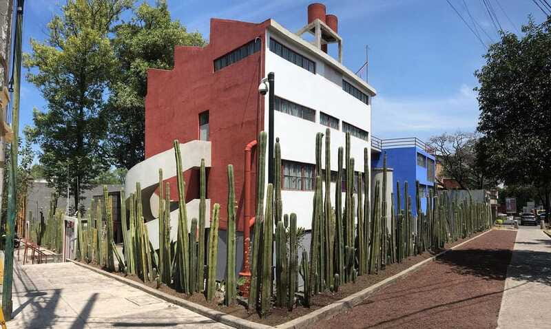 Mexico City: Frida Kahlo-Diego Rivera Studio House Tour - Dining recommendations nearby: useful, not included meals