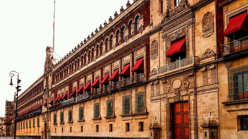 Mexico City: Historic Downtown Walking Tour - Post Office Building and Palace of Fine Arts, where looking up pays off