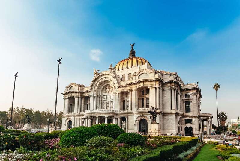 Mexico City: Hop-on Hop-off Bus Tour - Why this hop-on hop-off setup works in Mexico City