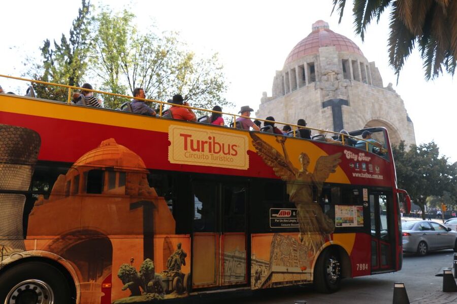 Mexico City: Hop-on Hop-off Bus Tour - Polanco Route: shopping energy and modern architecture from above