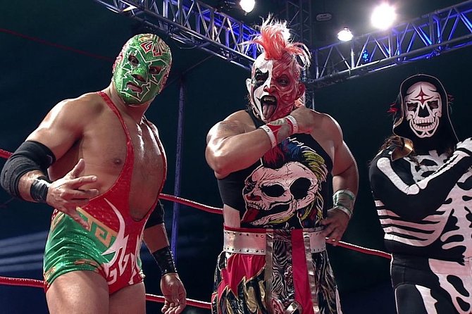 Mexico City: Lucha Libre wrestling show tickets - Tequila shots and the crowd vibe: where the fun is, and where to plan