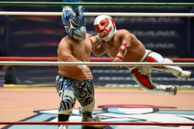 Mexico City: Lucha Libre wrestling show tickets - Watching lucha libre up close: what ringside actually feels like