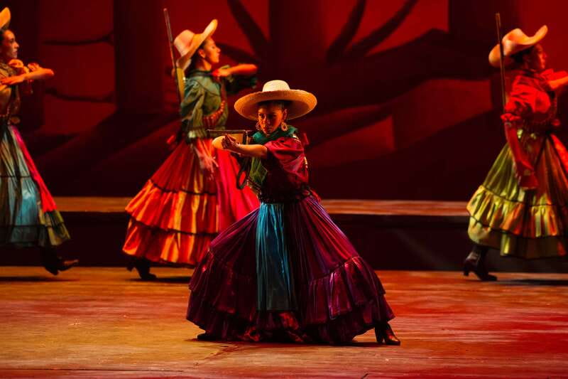 Mexico City: Mexican Folklore Ballet - Palacio de Bellas Artes: the venue that makes the dancing feel louder